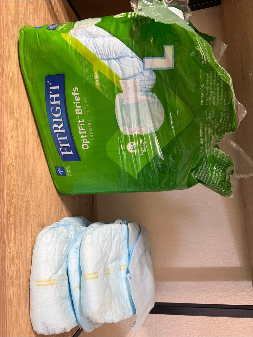 OptiFit Briefs Fitright open pack 14 plus 3 count diapers tabs